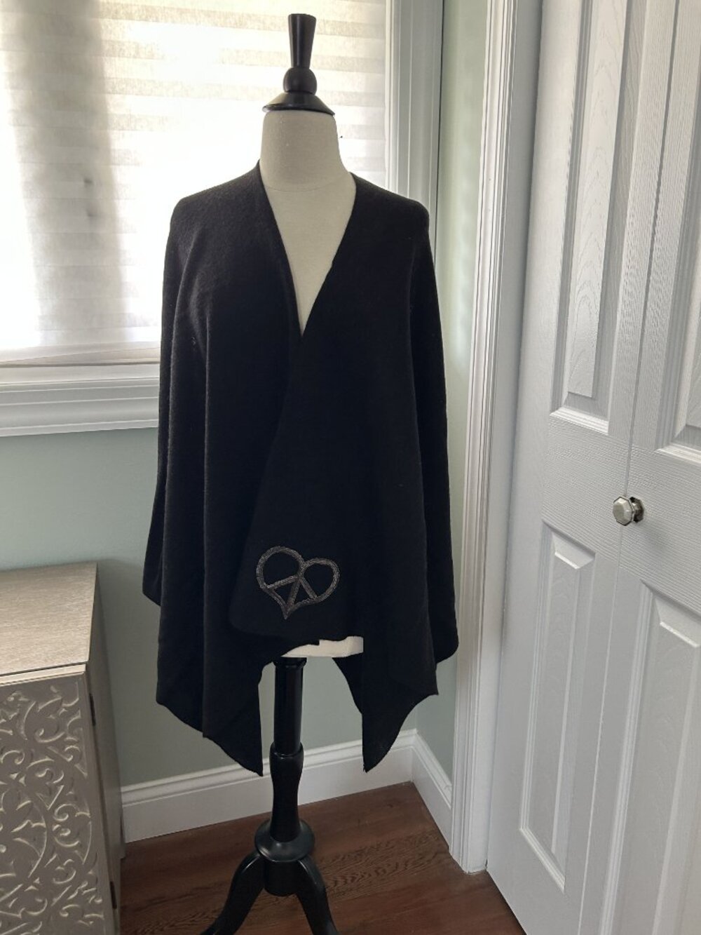 Peace& Love Wool/Cashmere Wrap, Black, NWT